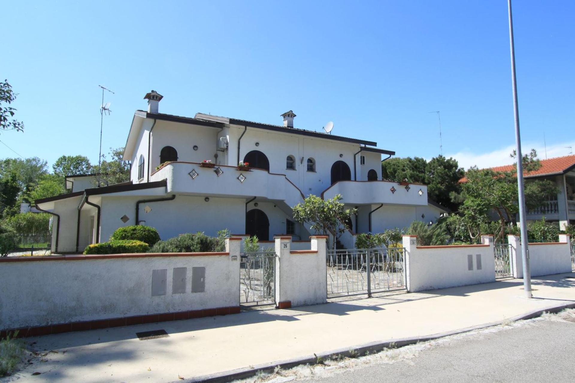 Appennini Villas リド・ディ・ポンポーザ エクステリア 写真